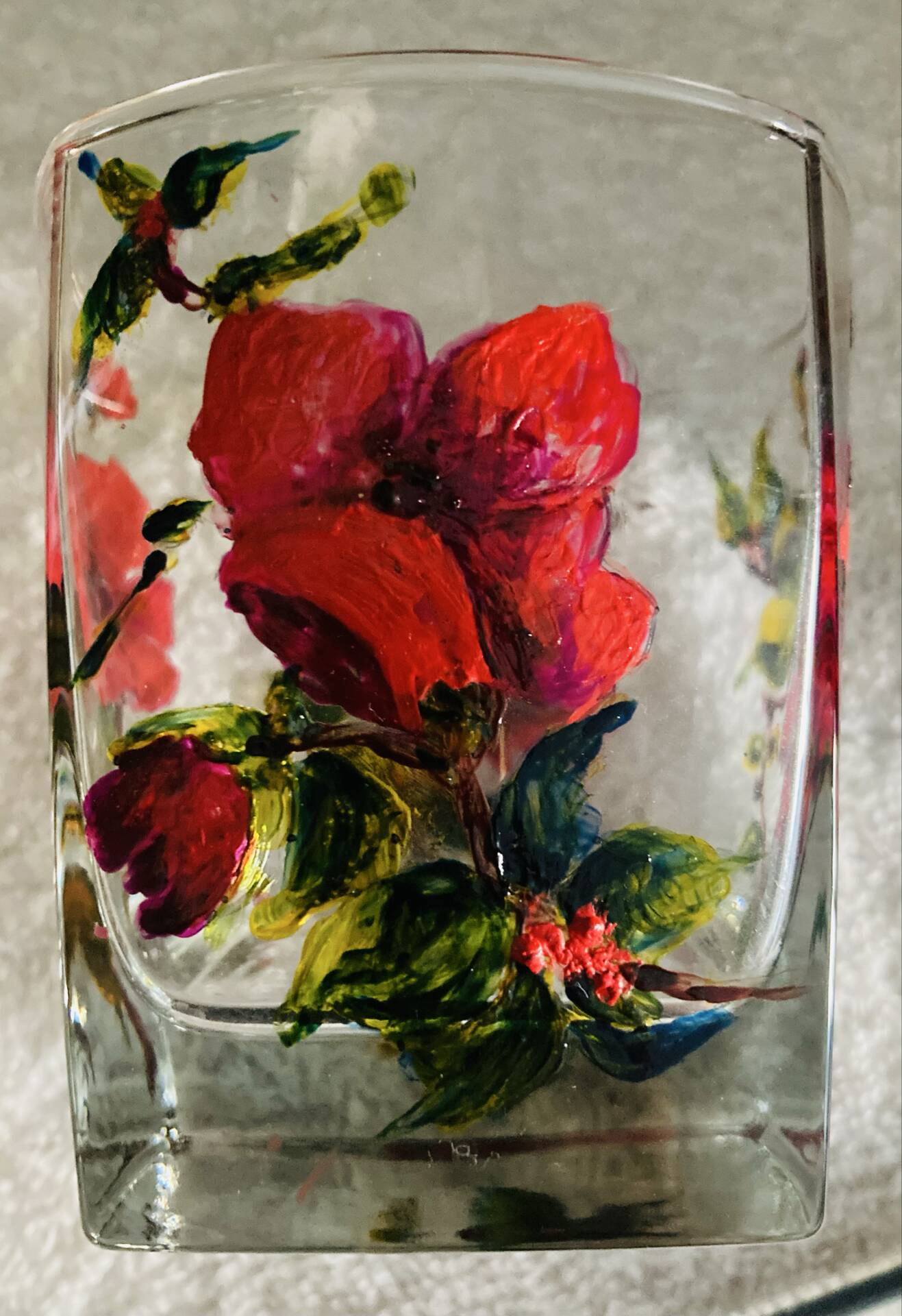 Unique whisky glass with a poppy design, handmade and signed by M.B.