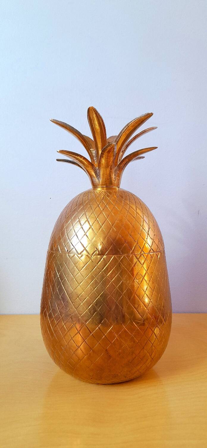 Brass pineapple from the 70s