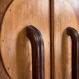 Armoire ancienne en bois à 2 portes, vers 1920