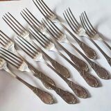 11 table forks