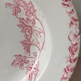 Plat de forme ovale à décors d’oiseaux et de fleurs en faïence d’Onnaing signé en creux