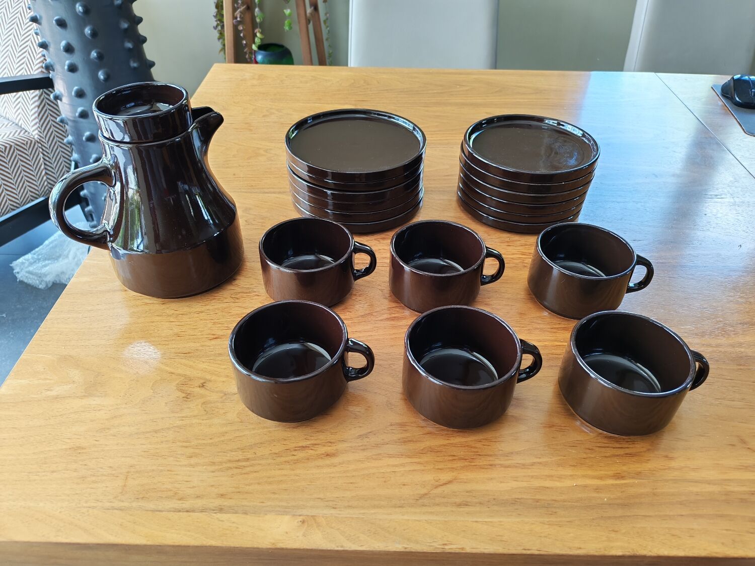 Vintage 1970s breakfast service