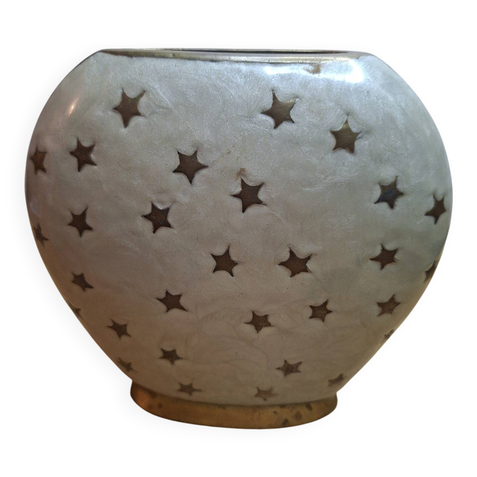 Small vintage soliflore vase in white enamelled brass with golden stars.