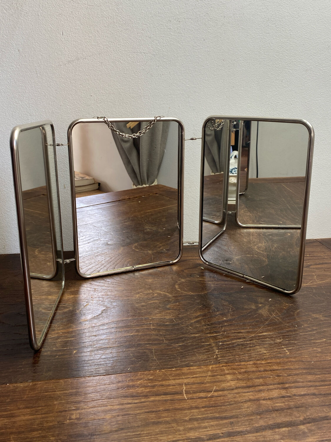 Triptych barber mirror, 1960, houndstooth back
