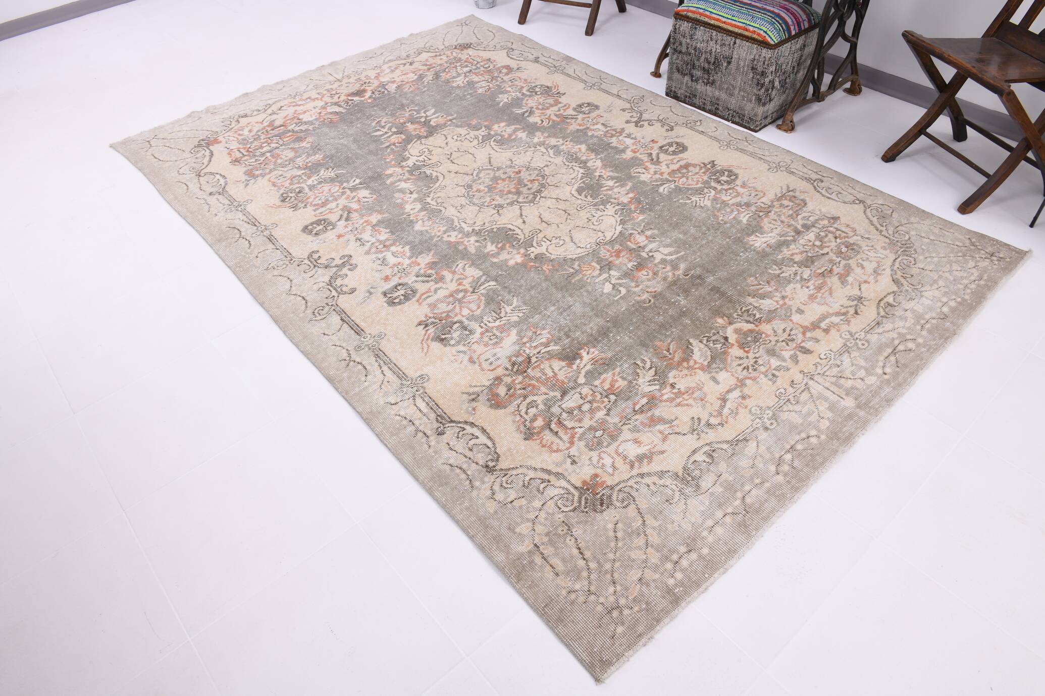 6x9 Ash Gray Handmade Wool Turkish Vintage Rug, 188x290Cm SK 5073