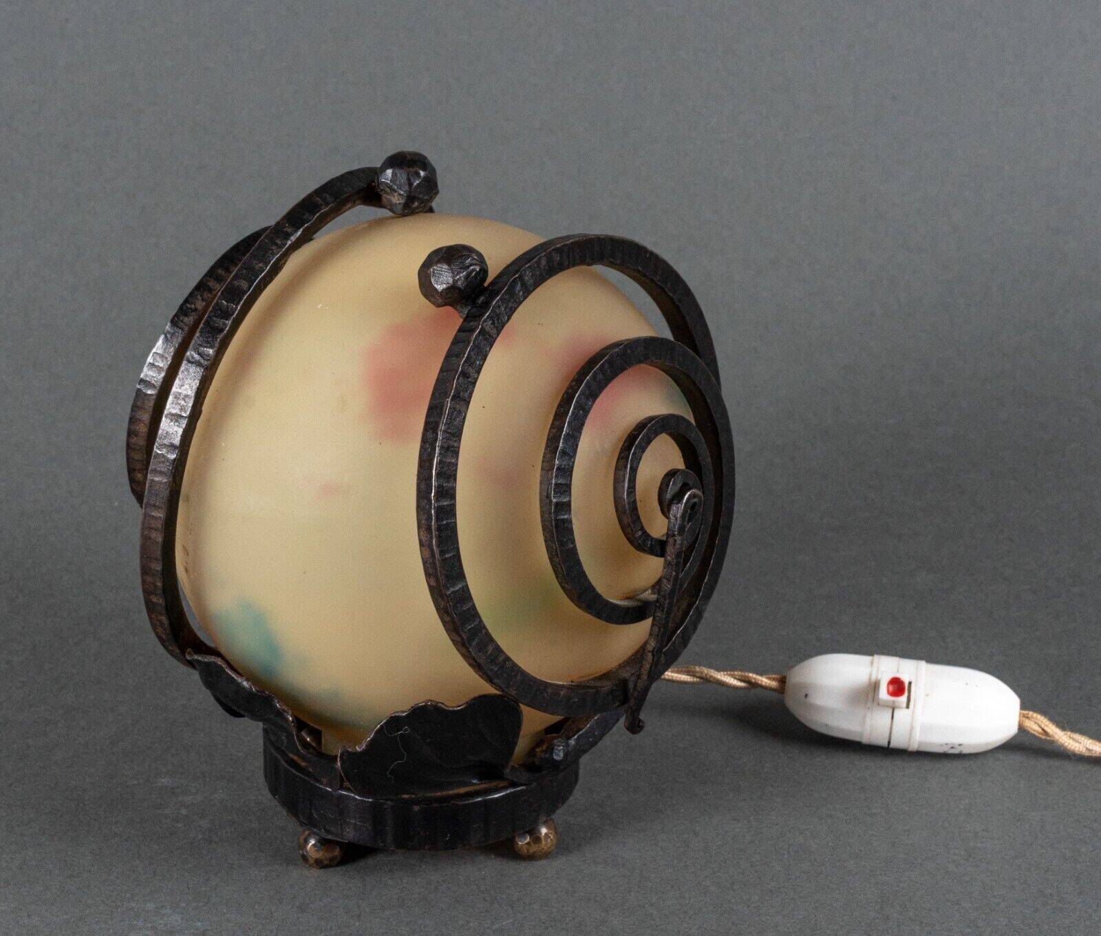 Art Deco night light lamp hammered ironwork 1930 Muller Frères