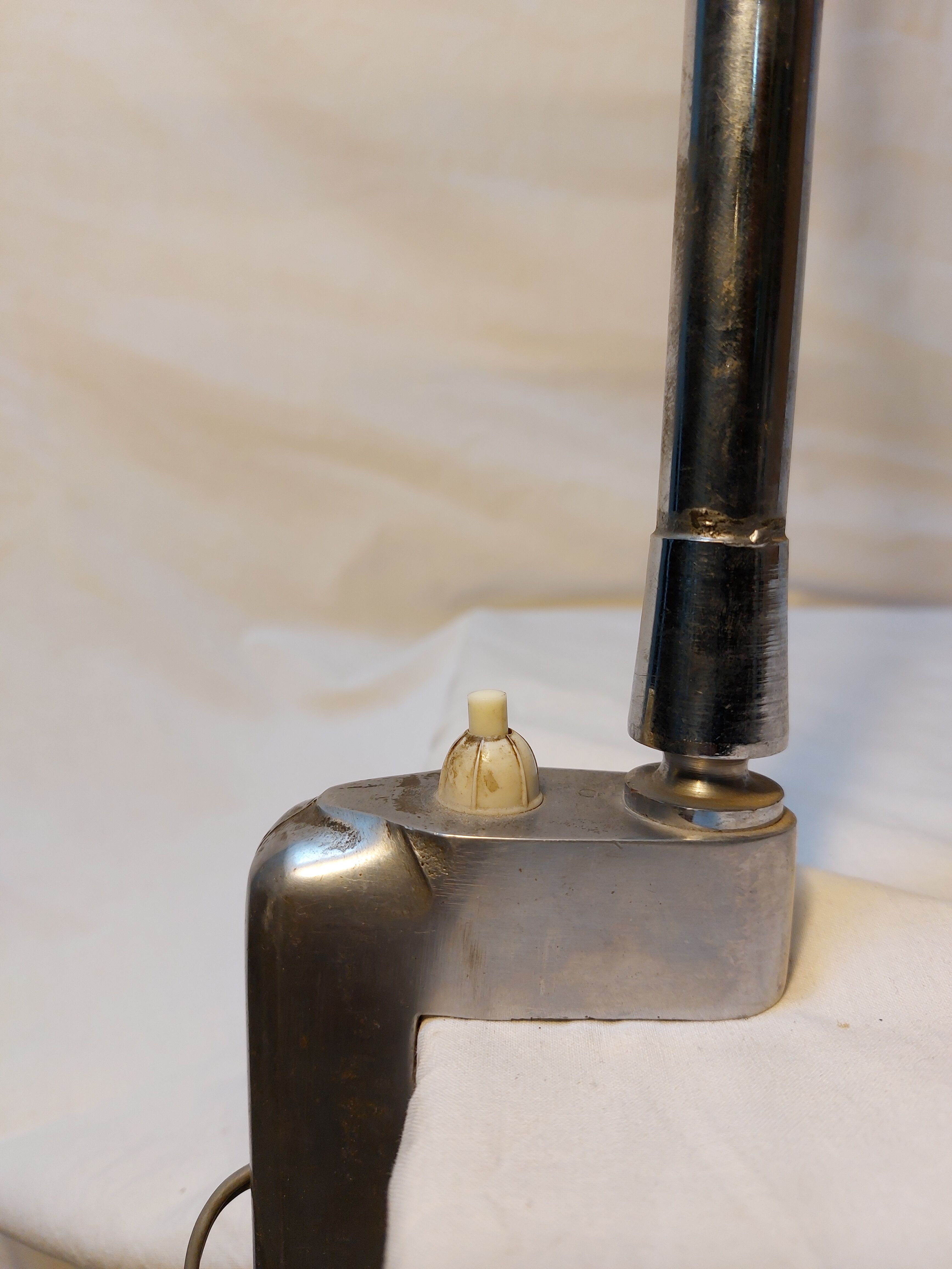 Old workshop lamp with ball reflector vice, 50s