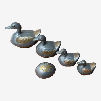 Series of 5 pieces tinker and brass duck canards