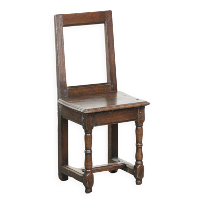 Chaise antique lorraine du XVIIIe siècle en chêne