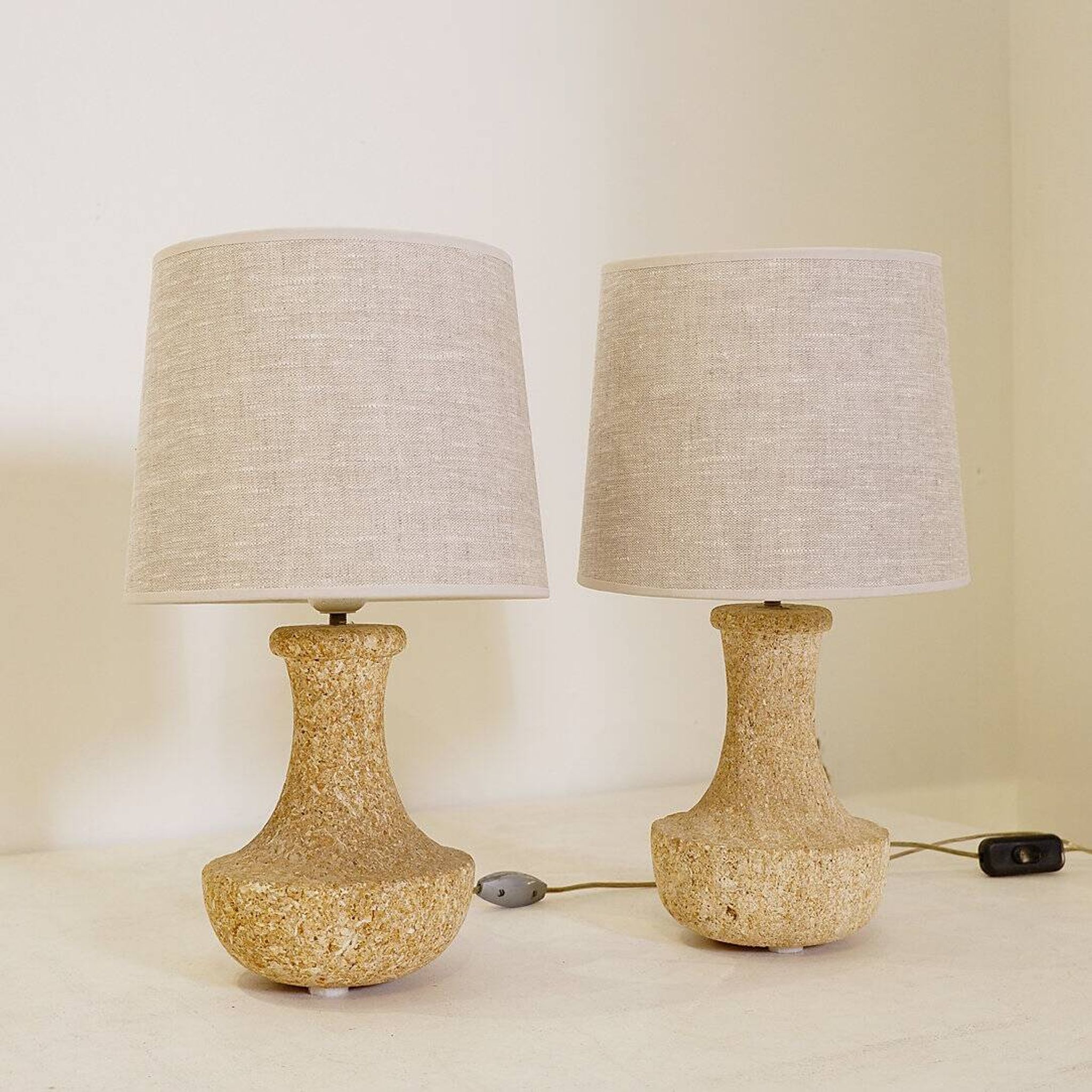 Pair of French stone lamps, 1970s - New linen lampshade