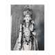 Photographie d'une statue de Krishna parée comme une idole