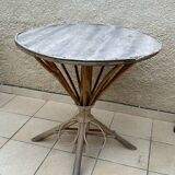Round rattan table