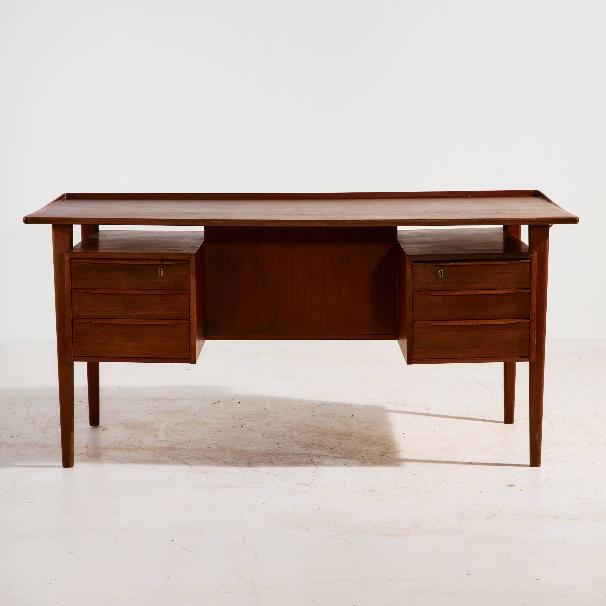 Teak desk by Peter Løvig Nielsen for Hedensted Møbelfabrik