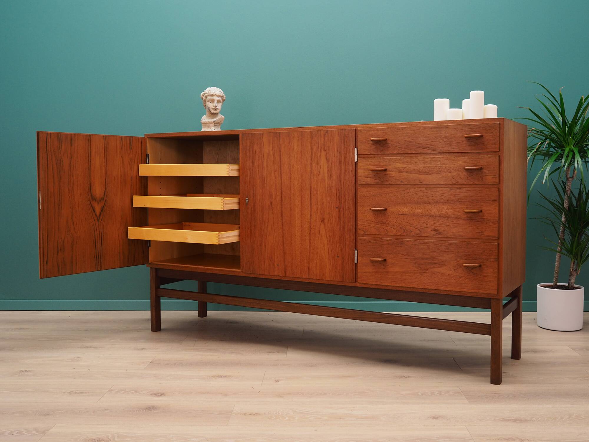 Teak highboard, Danish design, 1970s, production: Denmark