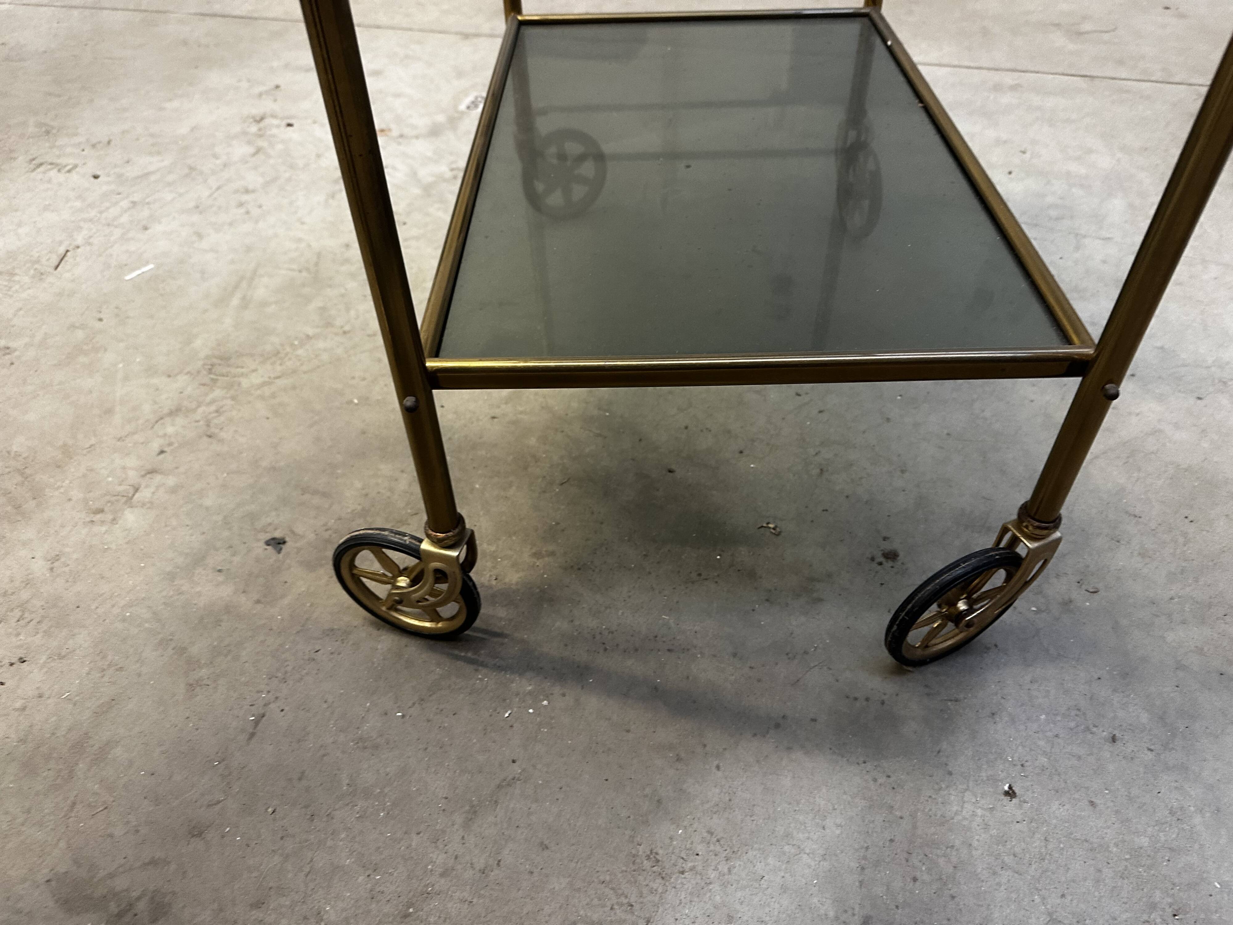 Vintage 70s serving trolley in gold metal and smoked glass