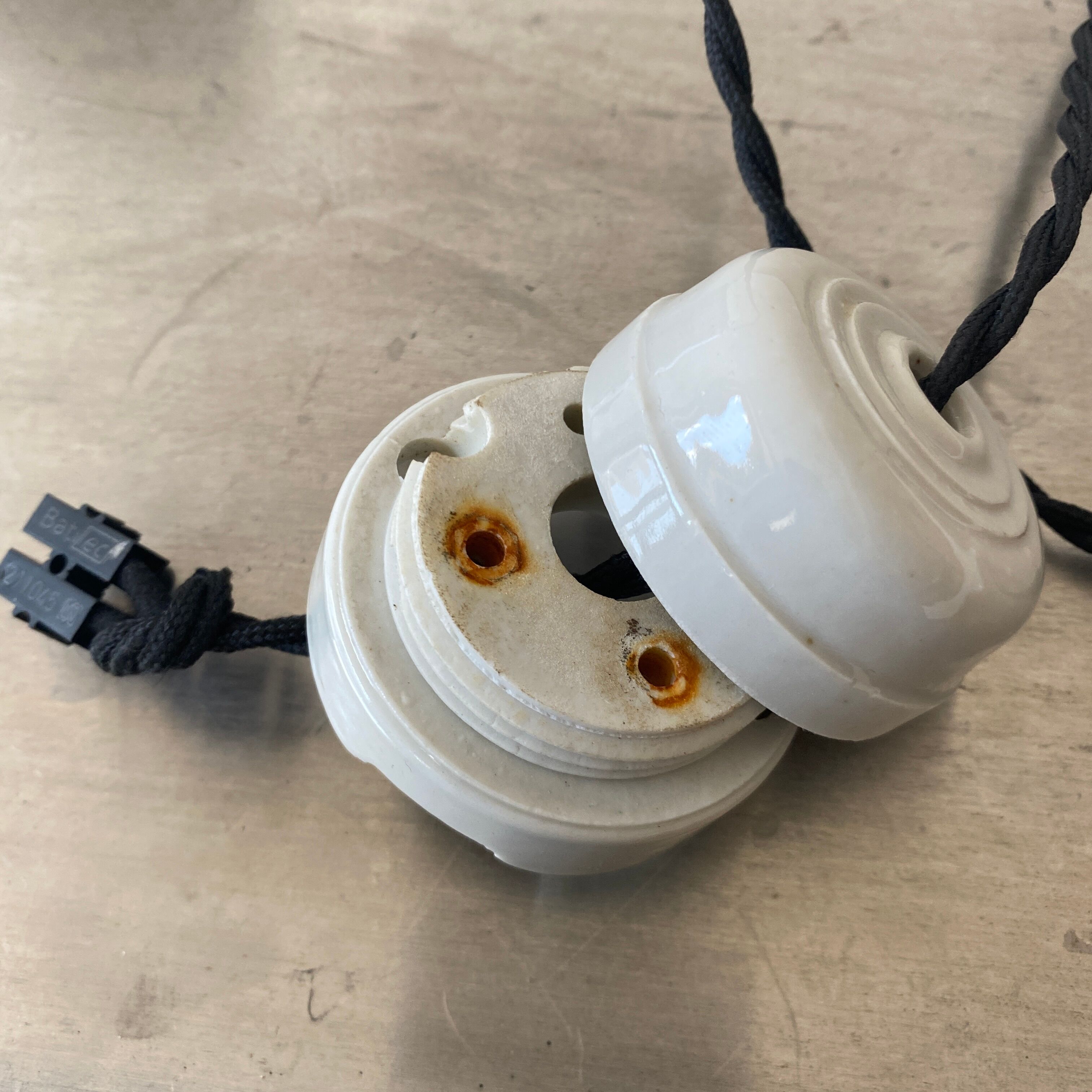 Lot 3 old conical suspensions in industrial steel