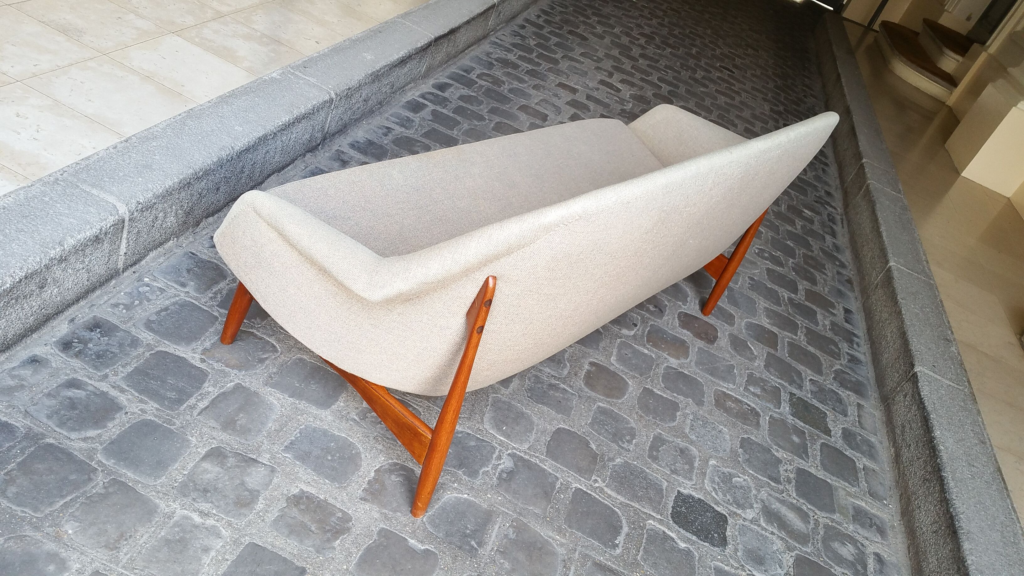 Sofa organic Danish Ib Kofod - Larsen for Carlo Gahrn of 1957