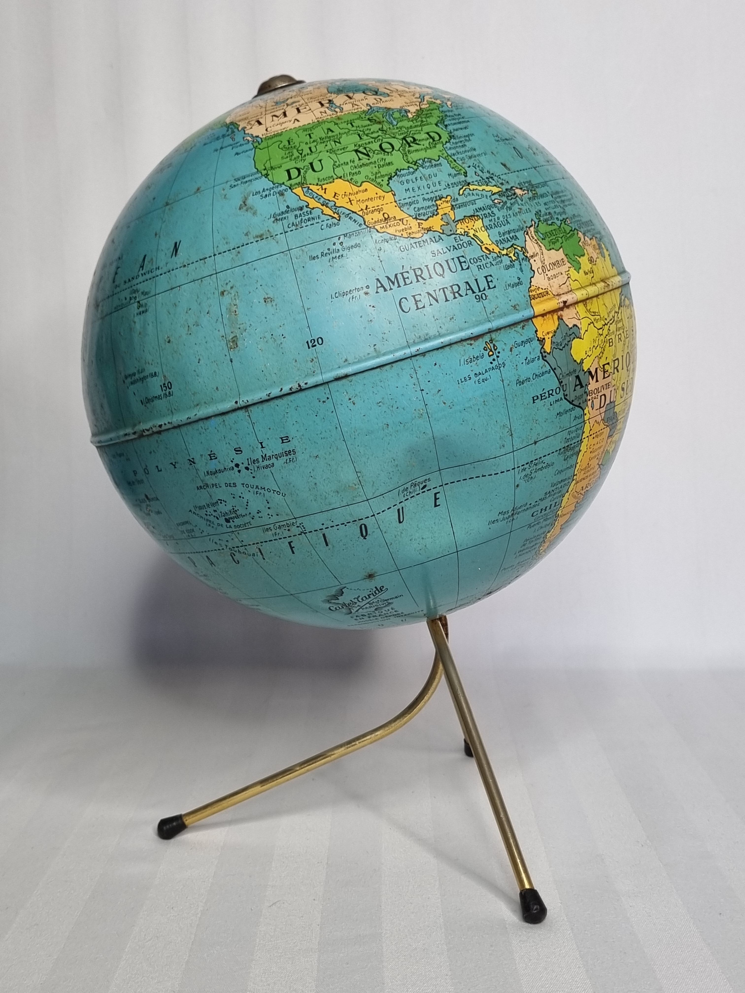 Globe earth "Taride" of the 60s in metal on tripod base, 20 cm