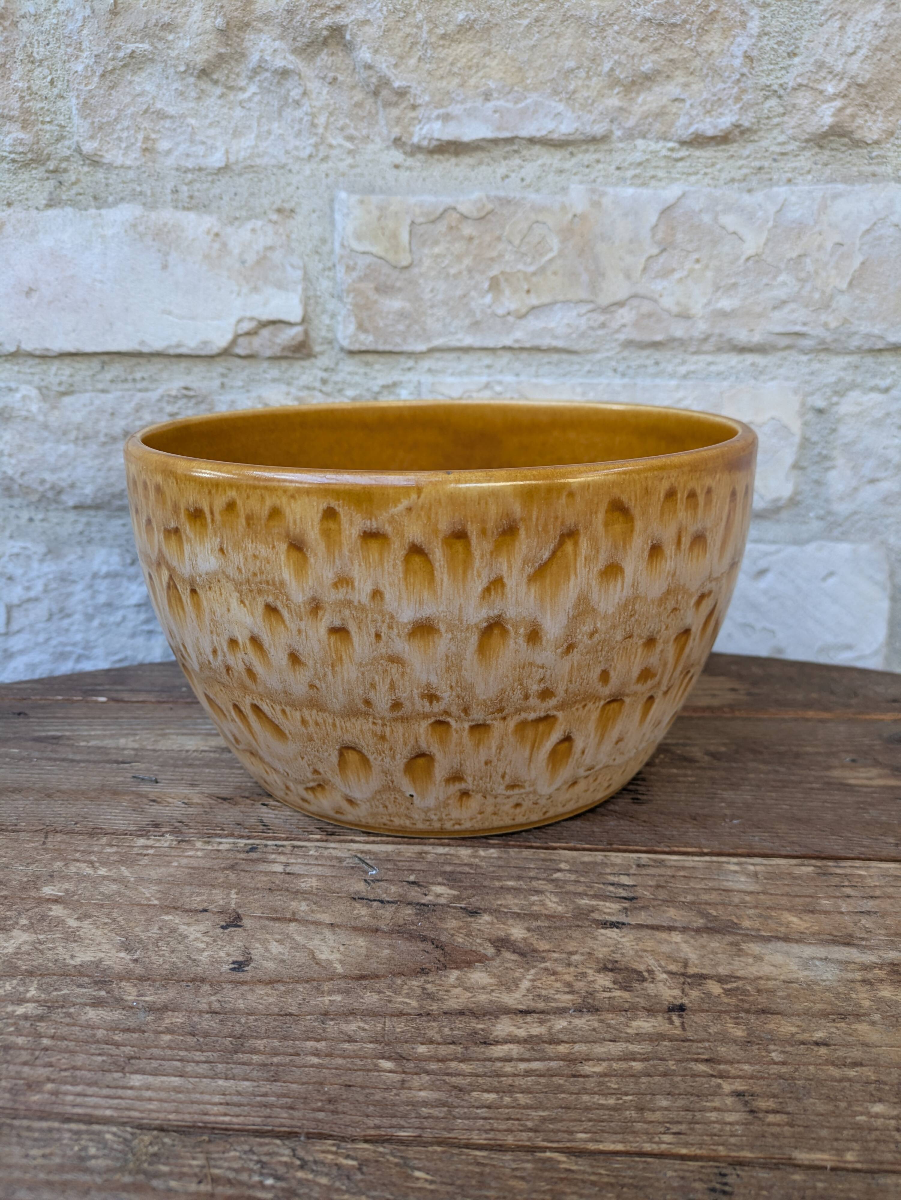 Vintage stoneware salad bowl from Niderviller, Fauve model, 1960s/70s, 24.5cm.