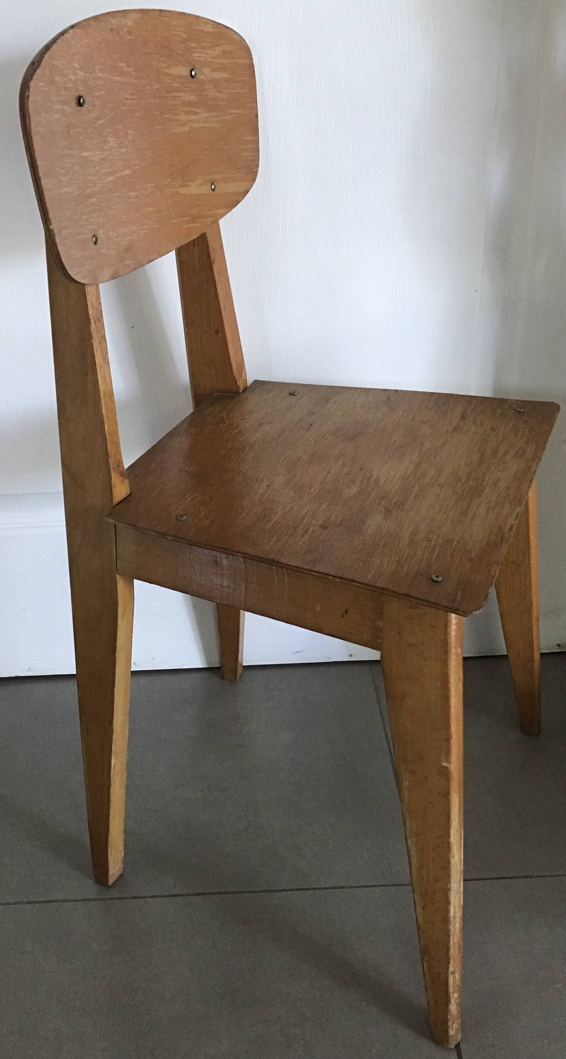 Vintage wooden chair for children from the 1960s:1970s