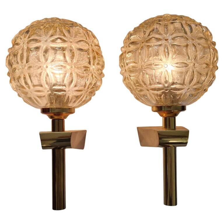 Pair of Midcentury Wall Lamps in style of Gaetano Sciolari, Italy, 1970s