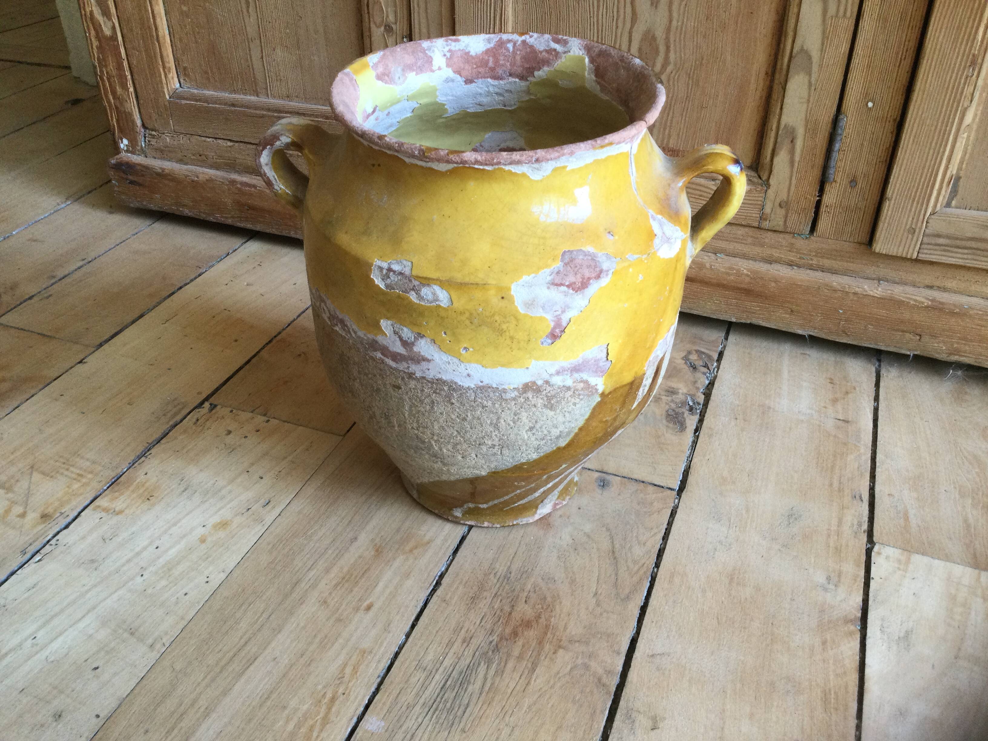 Antique grease pot