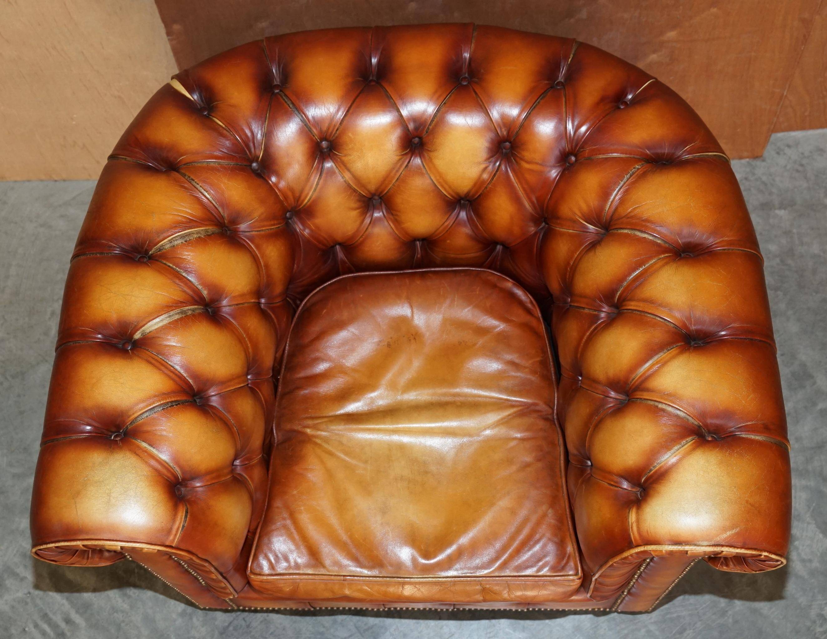 Chesterfield suite three-piece leather set