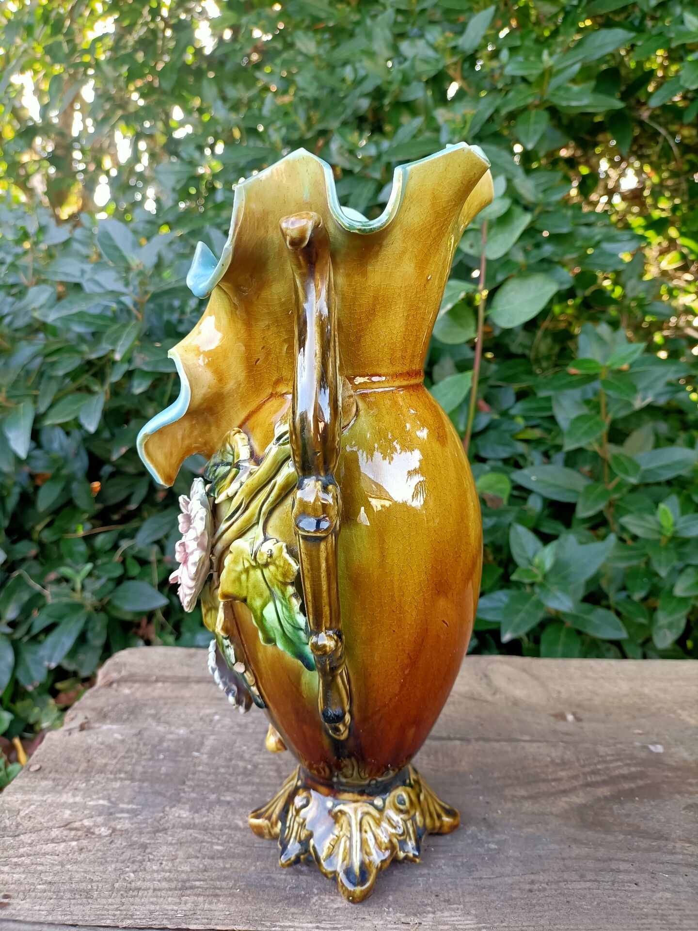 Barbotine vase late 19th century 💐
