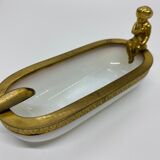 Ashtray in white milky opaline and gilded brass
