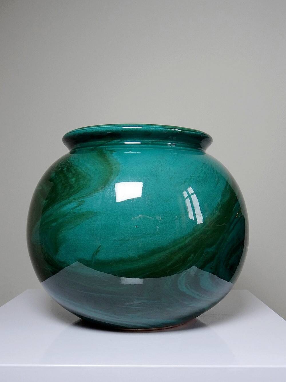Large ceramic ball vase, art deco style, shade of green, vintage