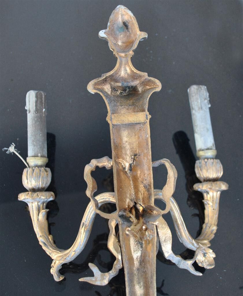 Pair of wall in Louis XVI style ormolu