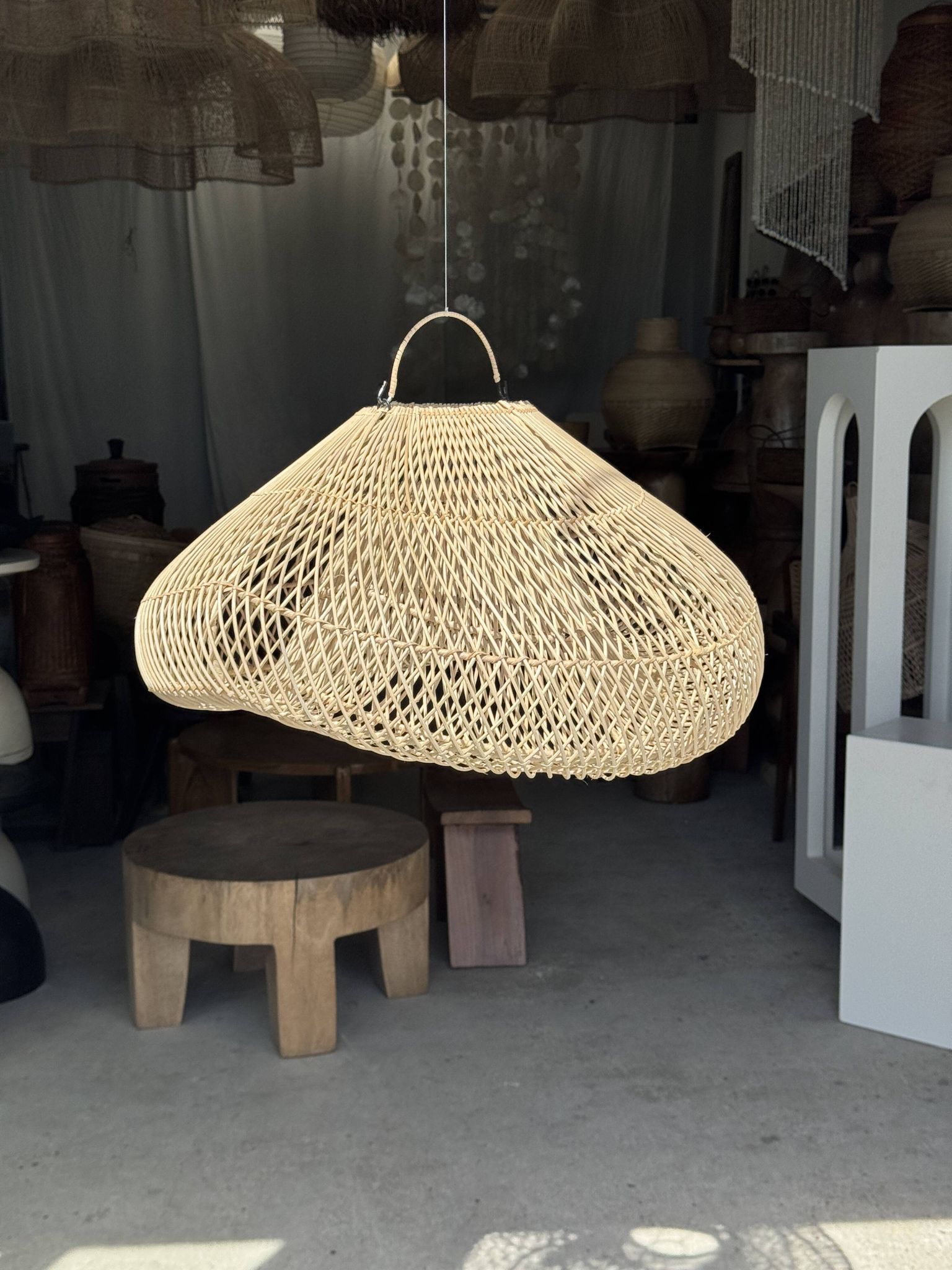 Suspension or rattan lampshade in the shape of a cloud or flattened bubble D60 H35