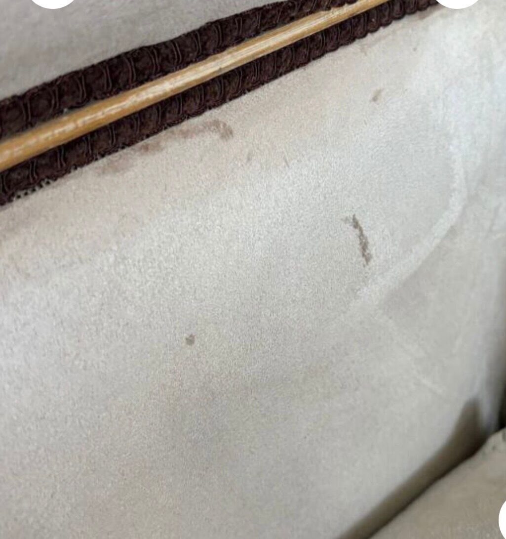 Louis XVI style canapé