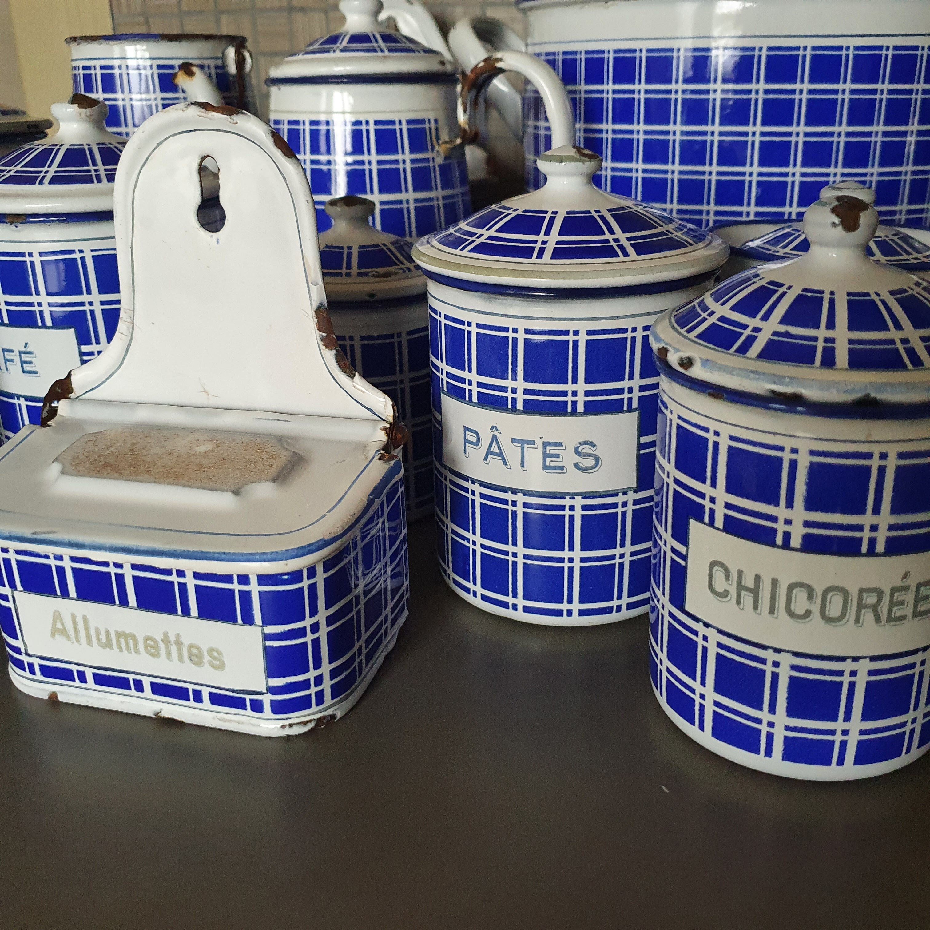 Série de pots à épices BB Frères en tôle émaillée