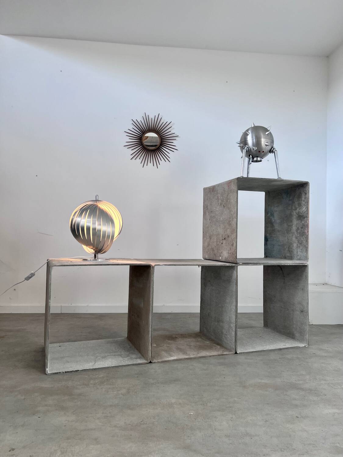 Set of 4 modular concrete shelves design G. Ifertvintage 60s
