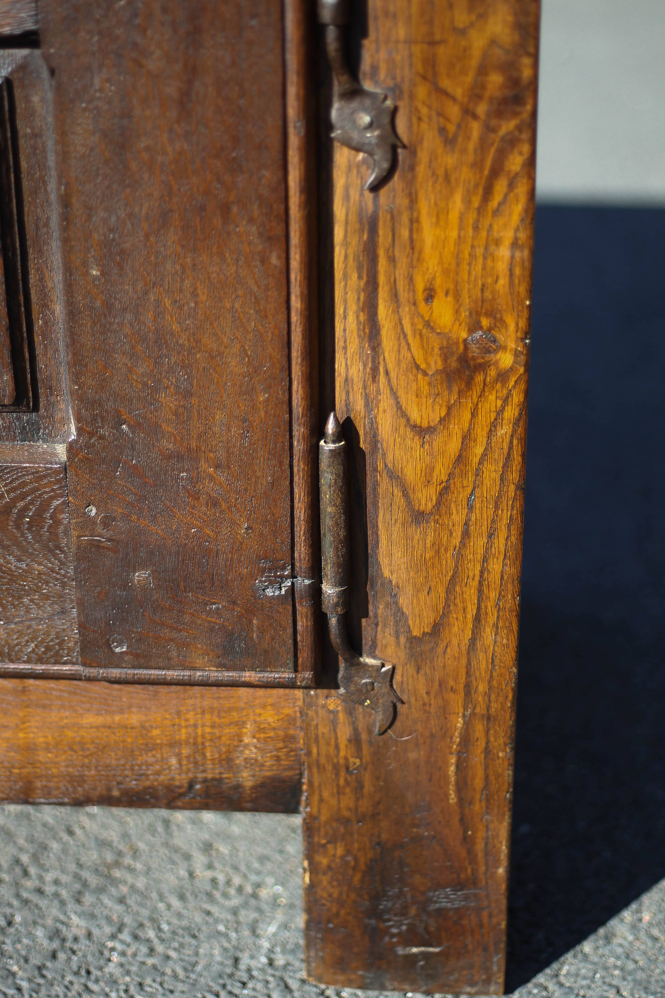 Antique wooden furniture, jam cabinet, walnut wood furniture, storage furniture, interior decoration