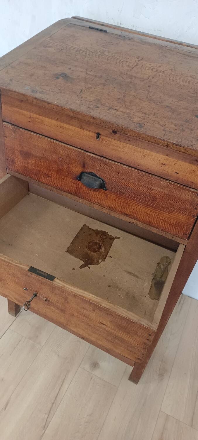 Printer's workshop furniture