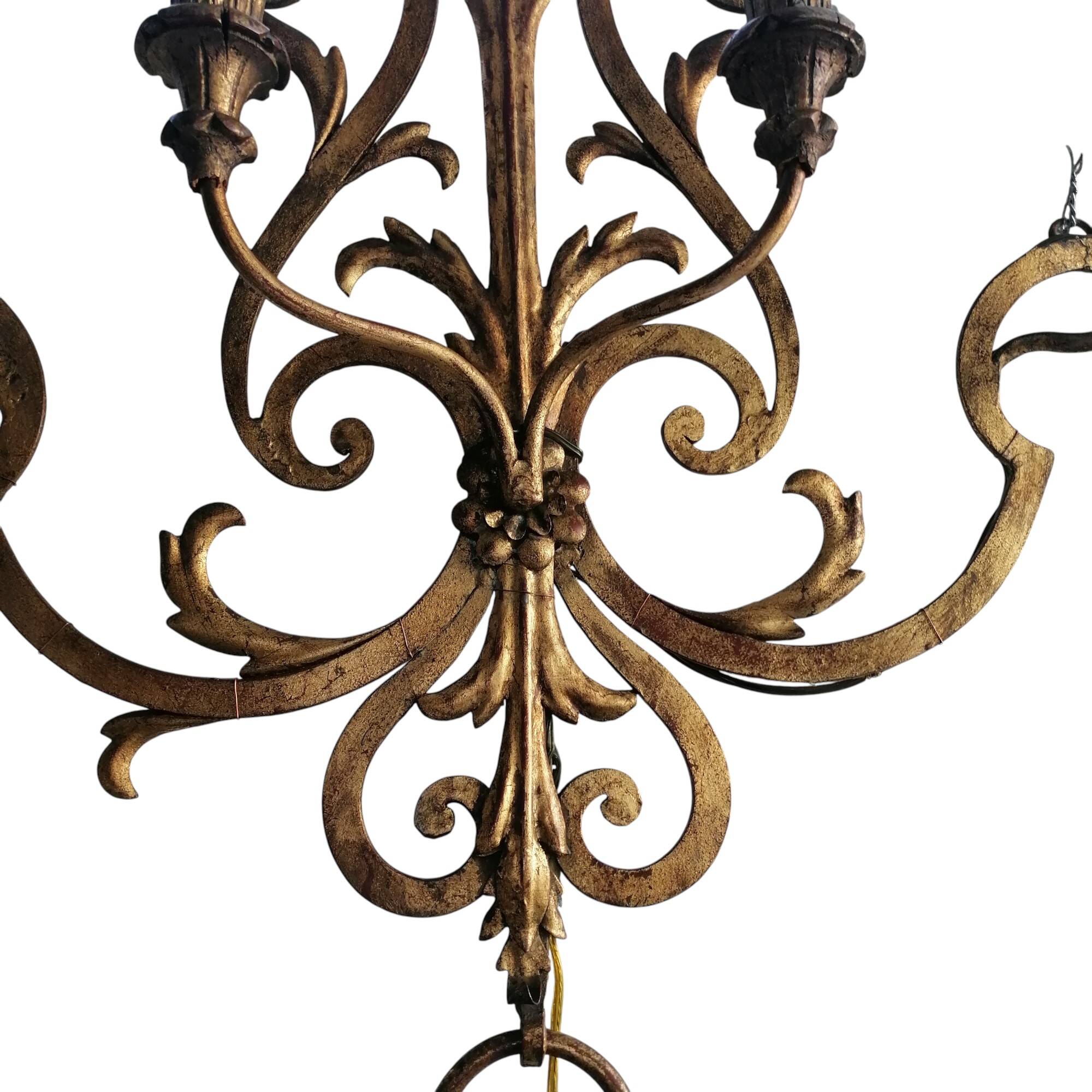 Lampada da parete grande antica in ferro battuto, fine XIX secolo