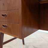 Designer double-sided desk