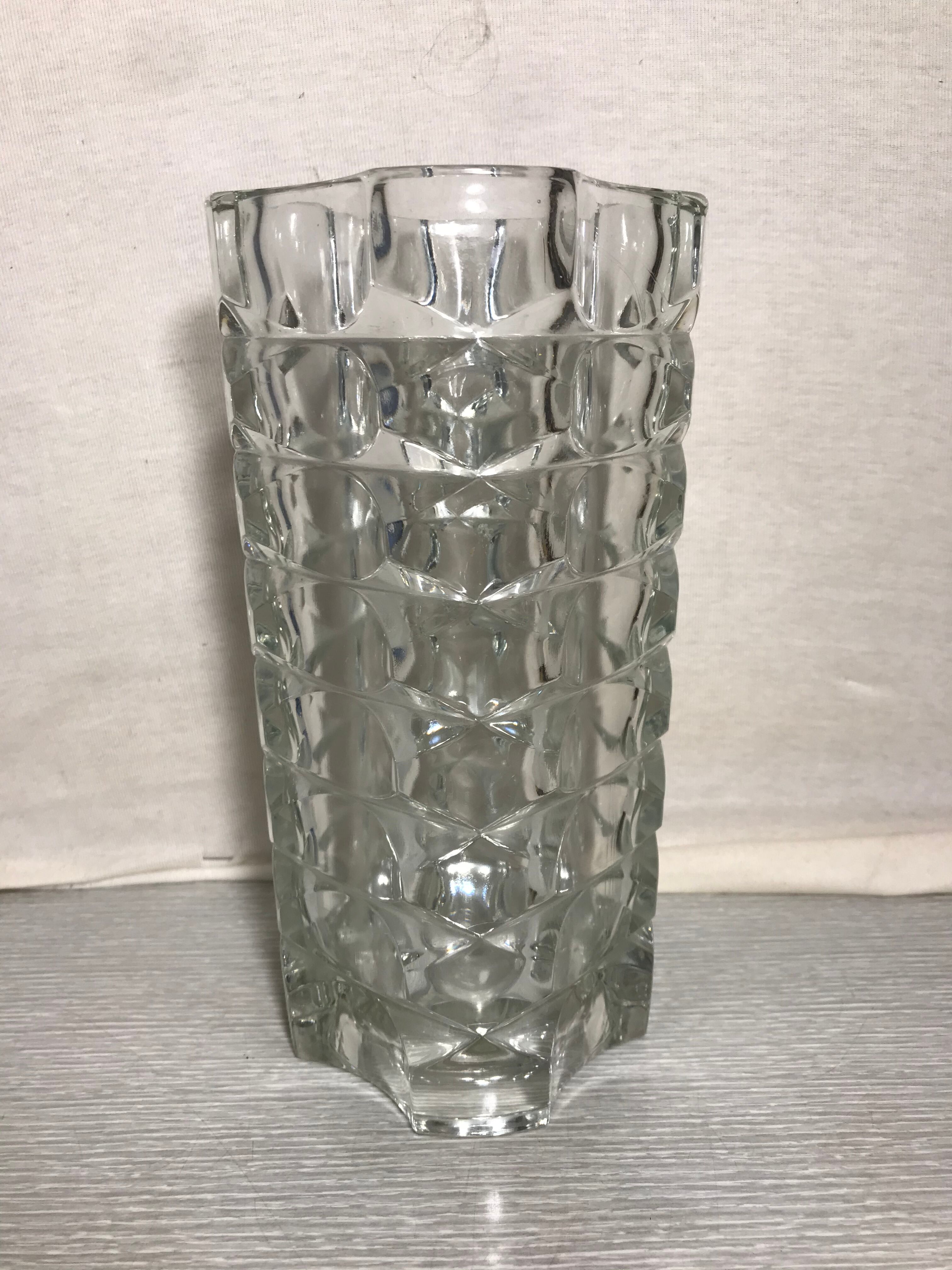 Ancient cristal vase from Arques glass mould french Art Deco style