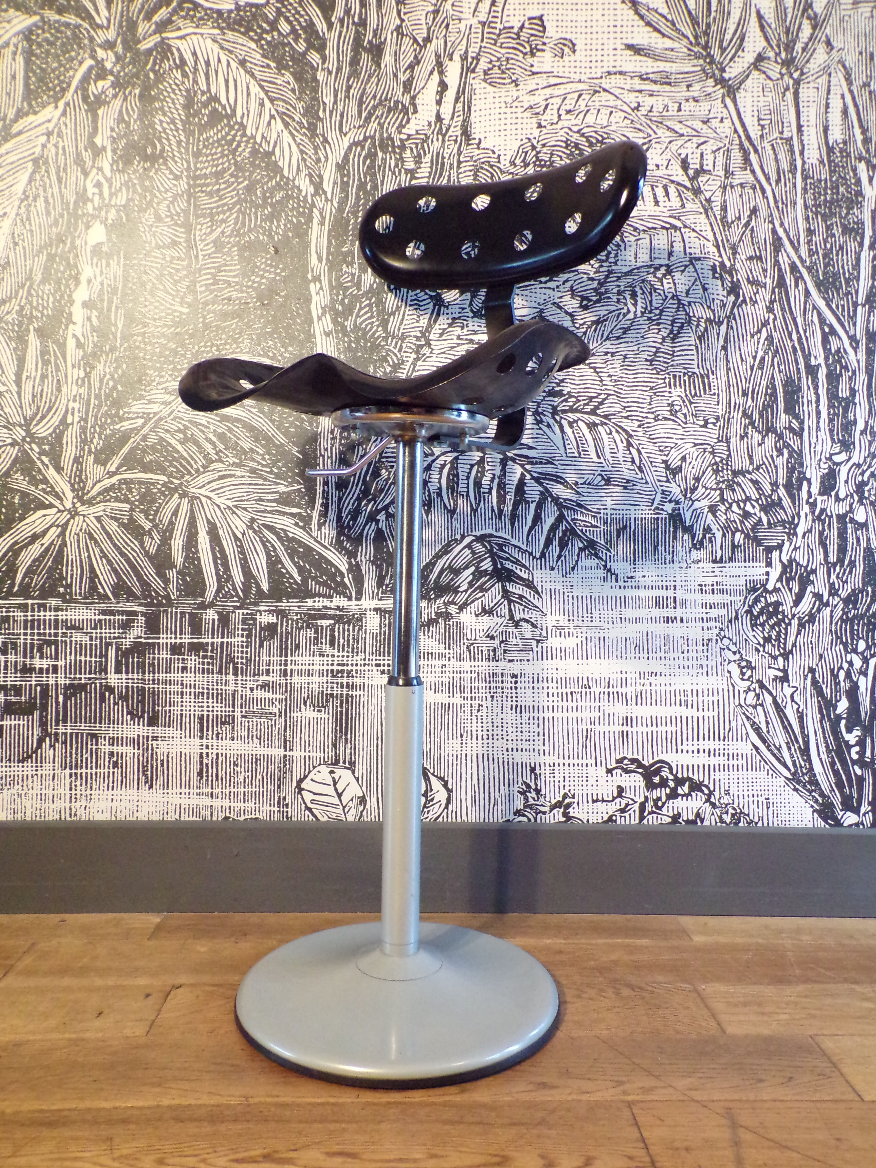 Vintage Mirima stool