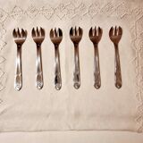 6 stainless steel oyster forks in perfect condition