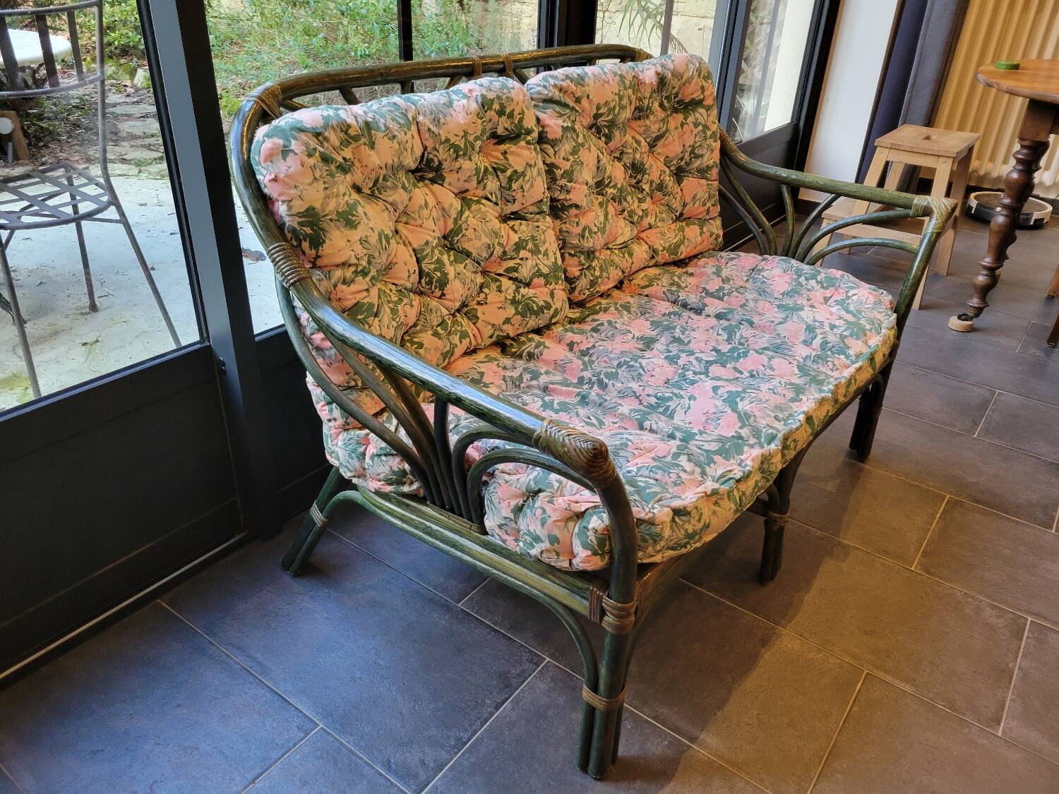 Rattan bench canapé