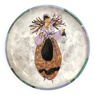 Le Brescon Vallauris ceramic dish decorated with a lady with fagots