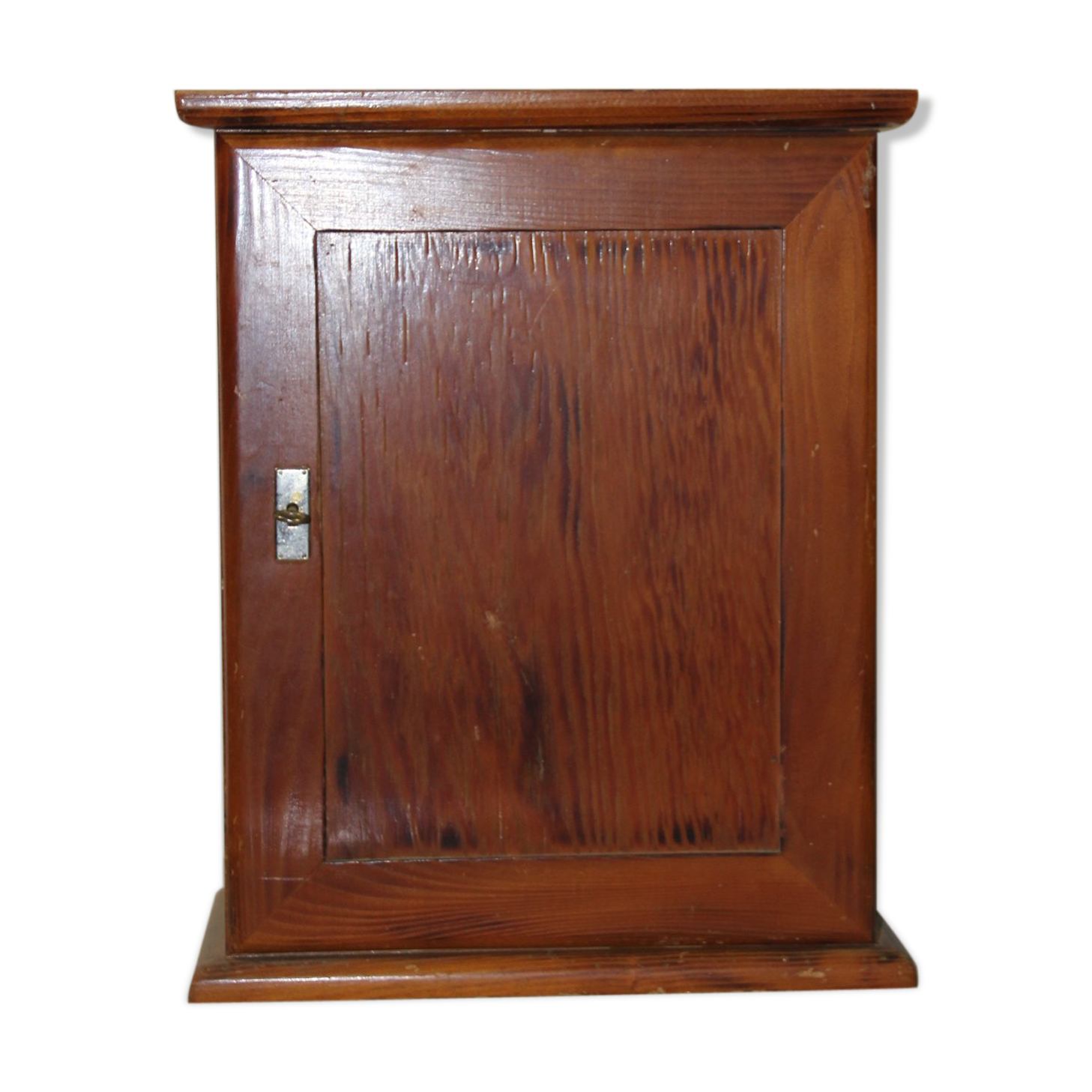 Fir pharmacy cabinet