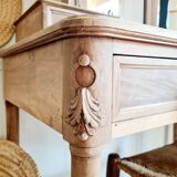 Toilet table dressing table old laid bare