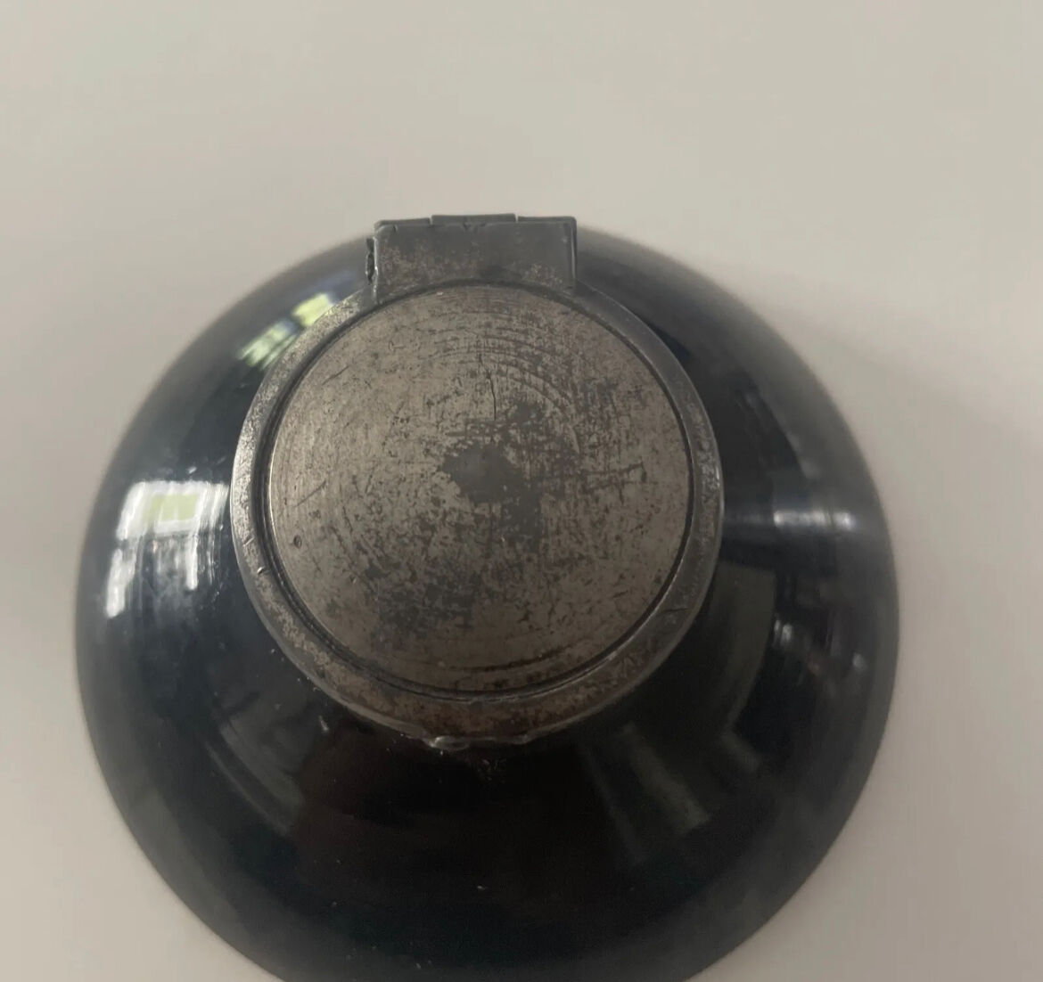 Former black inkwell