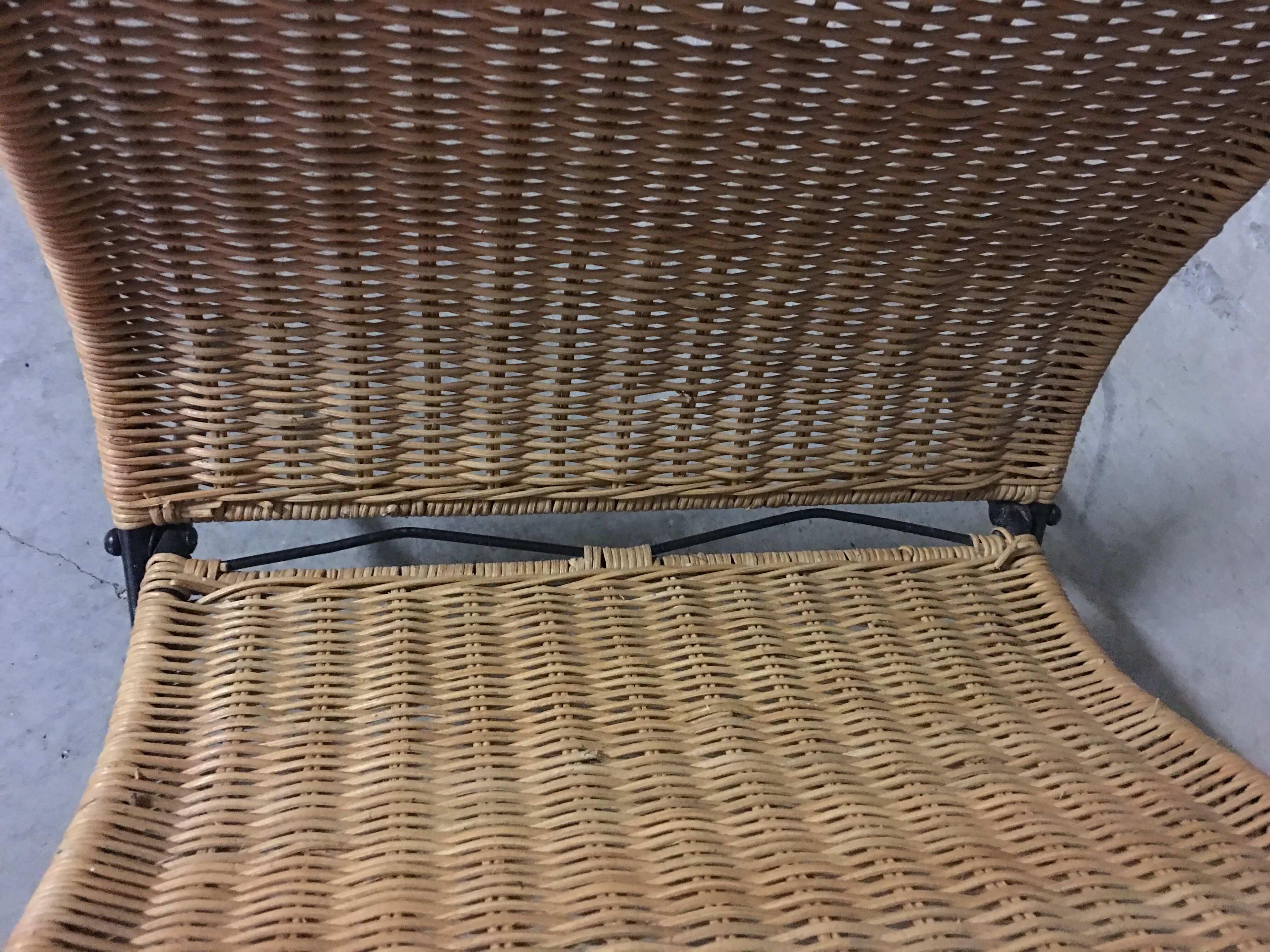 Magazine rack 60 years