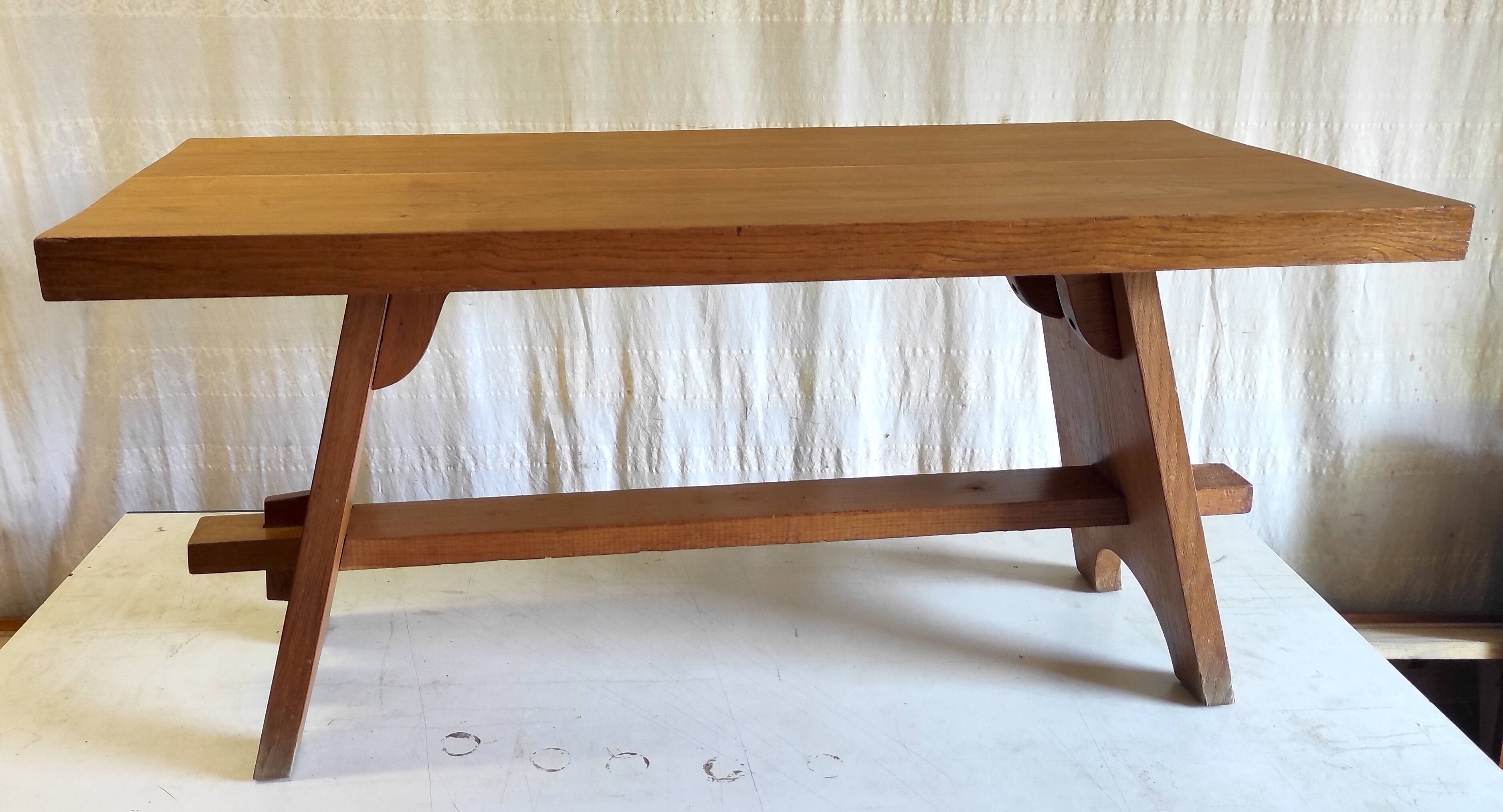 Solid oak coffee table - 1950s