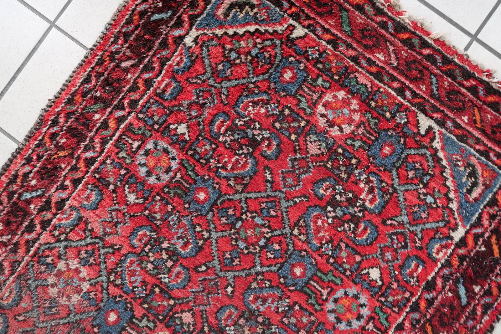Distressed antique Persian Hamadan runner 2.8' x 9.11' - circa 1920 (1C1199)